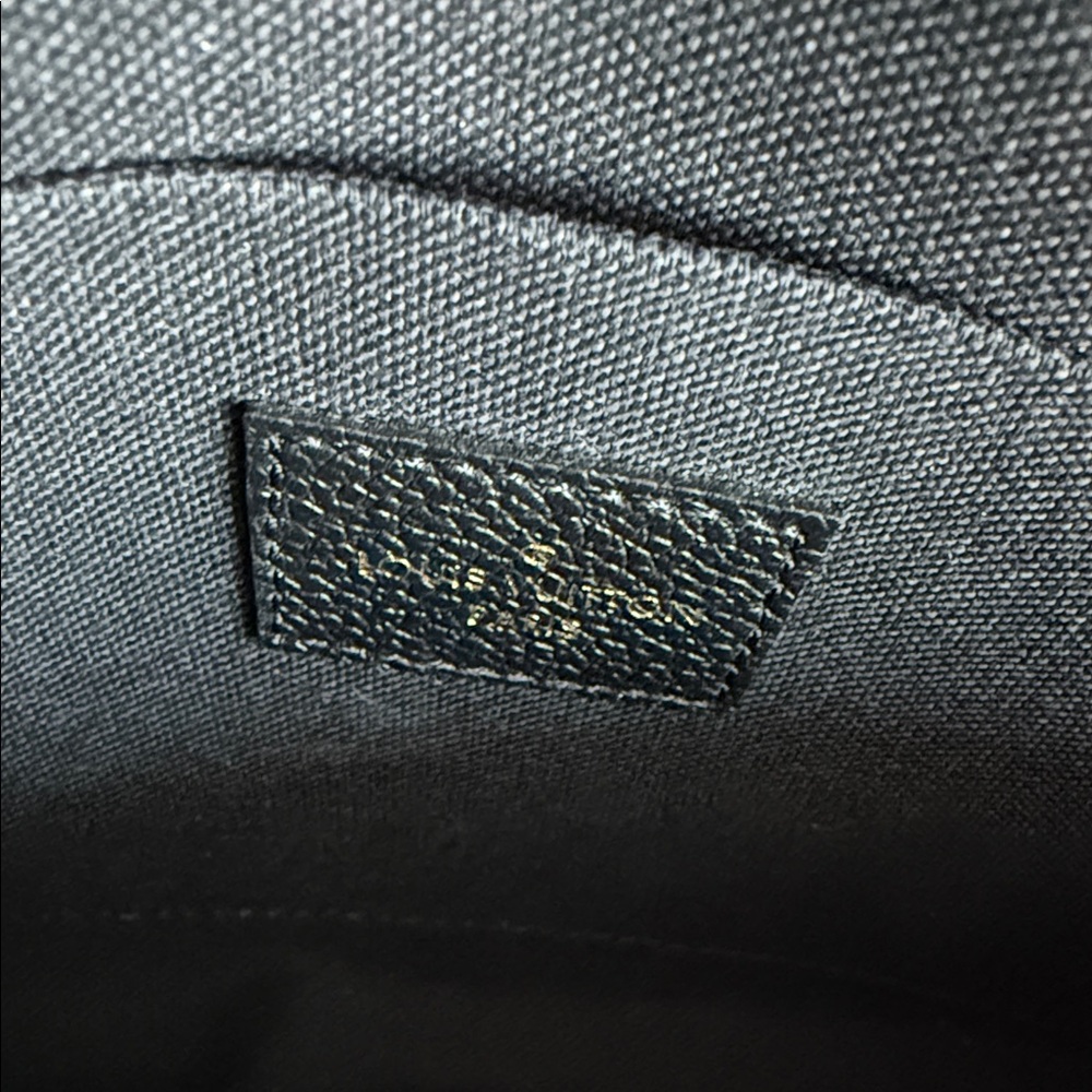 Louis Vuitton Black Clutch with Gold Chain - Picture 4 of 9